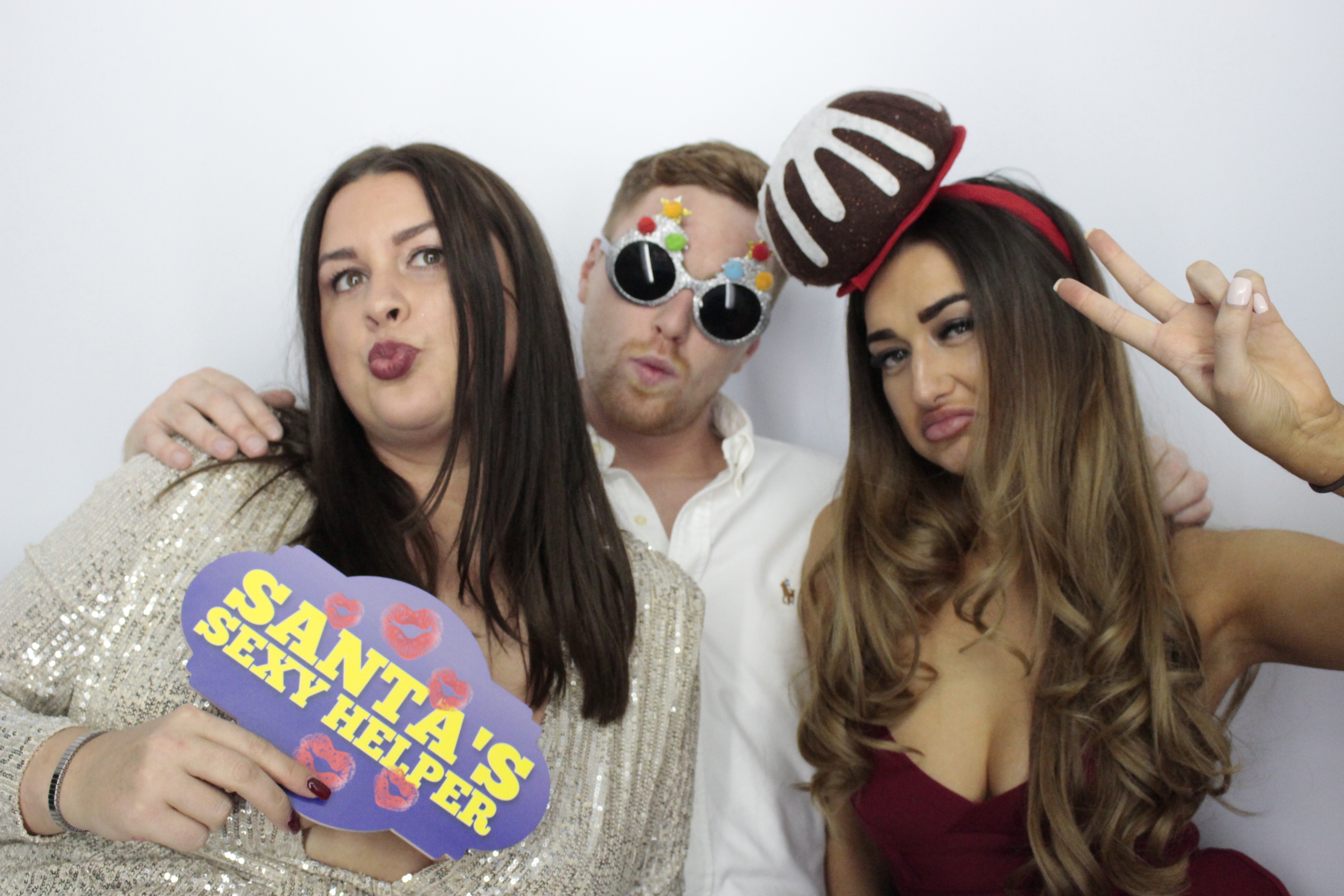 Fittleworth Medical Christmas Party | View more photos from the event at gallery.myphotoboothexperience.co.uk/u/MyPhotoBoothExperienceLtd/Fittleworth-Medical-Christmas-Party